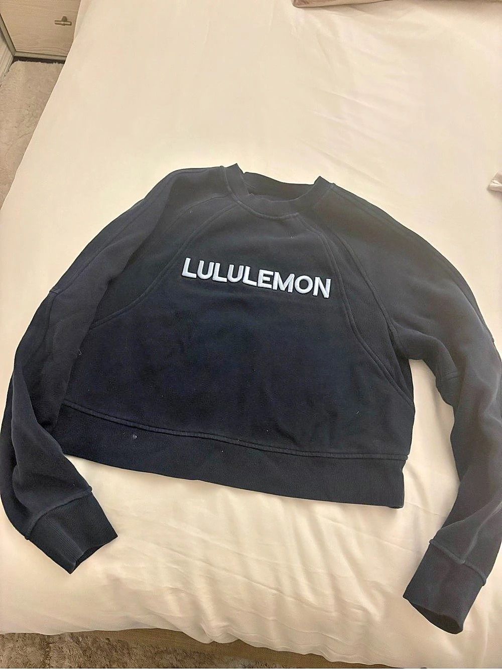 lululemon navy Sweatshirt Like New